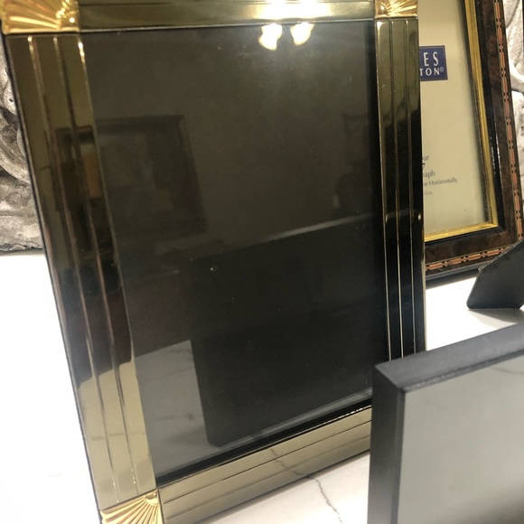 Picture frames - Picture 4 of 5